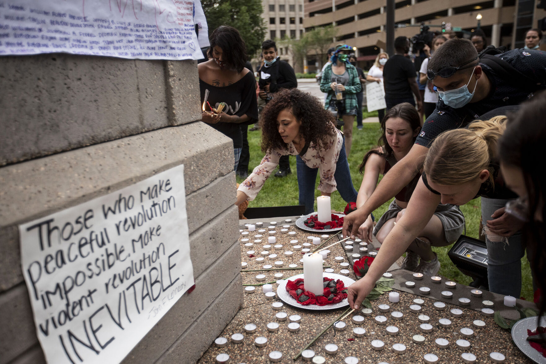 060620-news-vigil 08.jpg